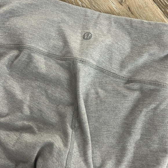 Lululemon Athletica - Picture 4 of 8